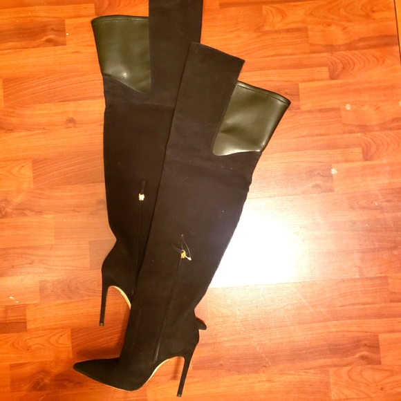 Good American Thigh High "Emma" Boots New! Black! Size 8. True to size - Picture 5 of 5